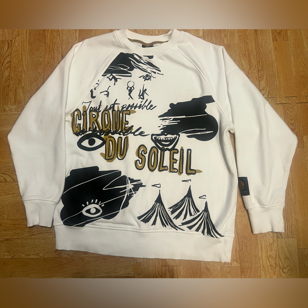 Cirque du Soleil White Graphic Crewneck Sweater